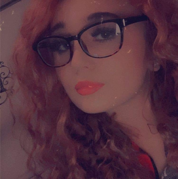 Meet your Posher, Amber - Picture 1 of 1